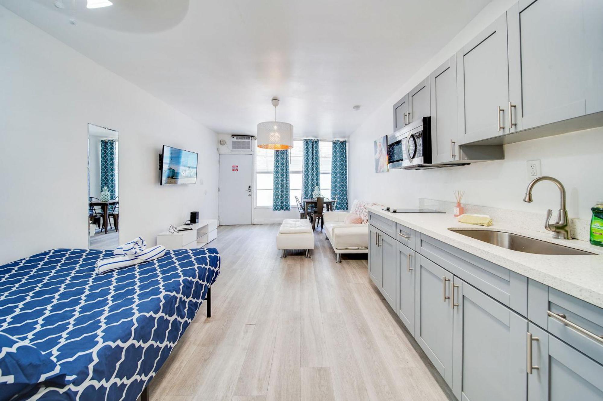 Beachy 1 B/R, W/2 Queen Beds, On Ocean Drive Beach ไมอามีบีช ภายนอก รูปภาพ