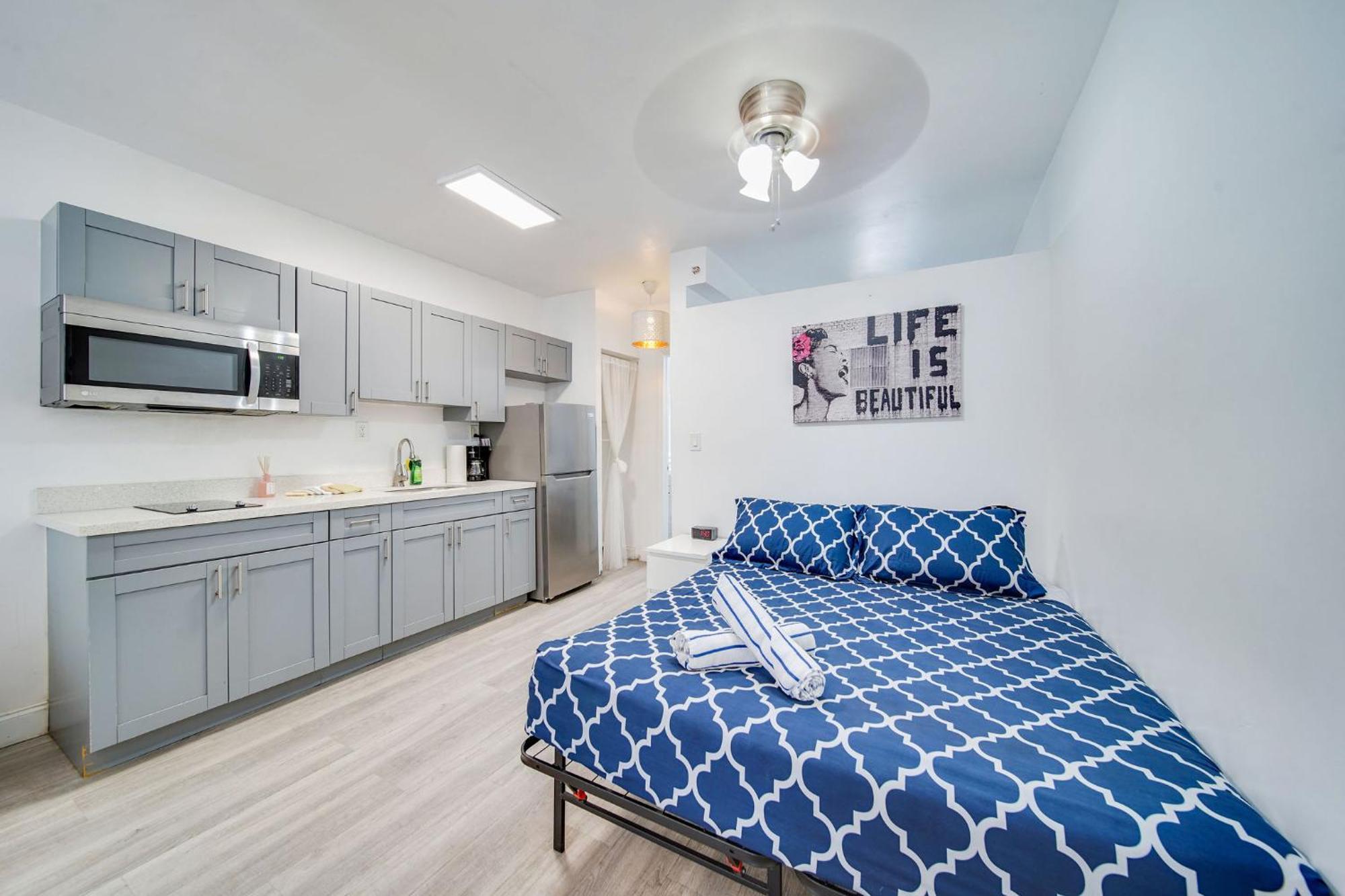 Beachy 1 B/R, W/2 Queen Beds, On Ocean Drive Beach ไมอามีบีช ภายนอก รูปภาพ