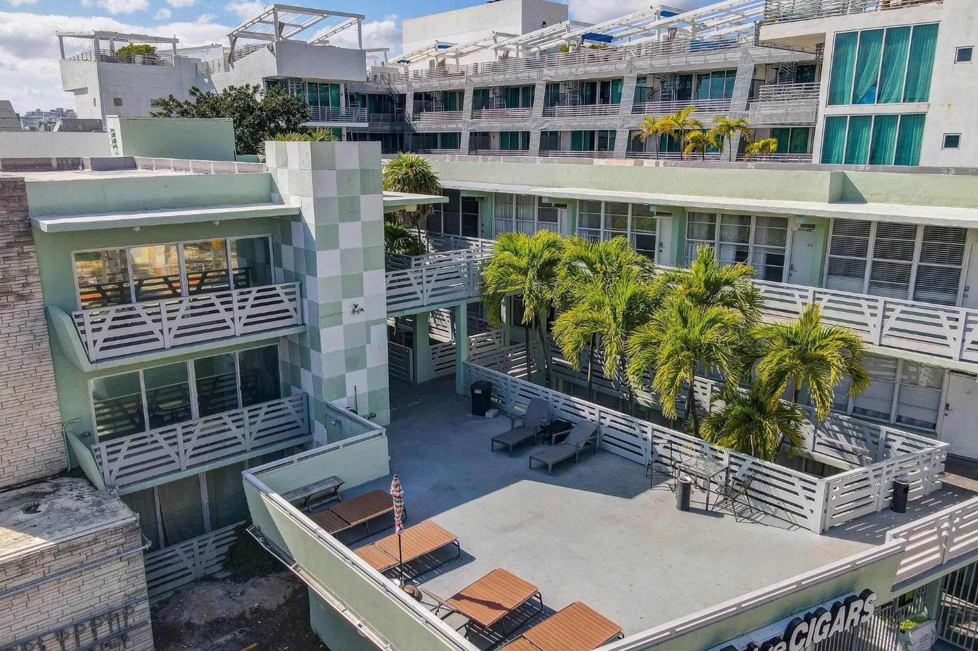 Beachy 1 B/R, W/2 Queen Beds, On Ocean Drive Beach ไมอามีบีช ภายนอก รูปภาพ